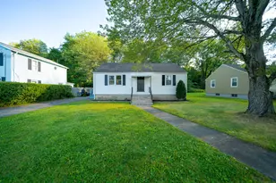 140 Portman St, Windsor, CT 06095 - Photo 4