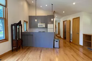 283 Ogden St, New Haven, CT 06511 - Photo 2