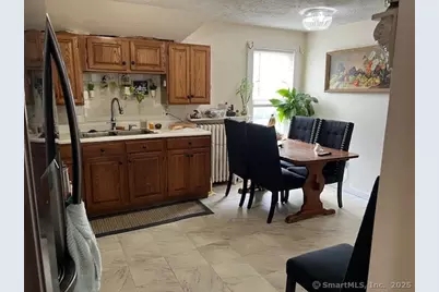 39 Williams Street, Bristol, CT 06010 - Photo 2