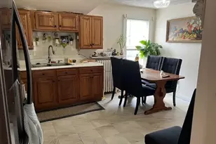 39 Williams St, Bristol, CT 06010 - Photo 2