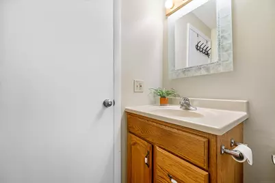 33 George Avenue #APT B, Groton, CT 06340 - Photo 16