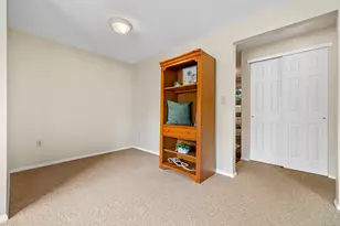 33 George Ave, Groton, CT 06340 - Photo 10