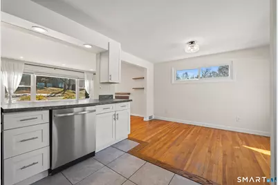 30 West Point Terrace, Simsbury, CT 06081 - Photo 4