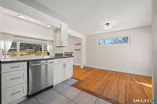 30 W Point Terrace, Simsbury, CT 06081 - Photo 4