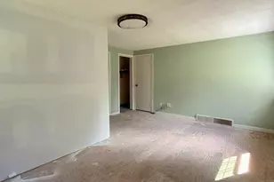 26 Kilmartin Ave, Bristol, CT 06010 - Photo 26