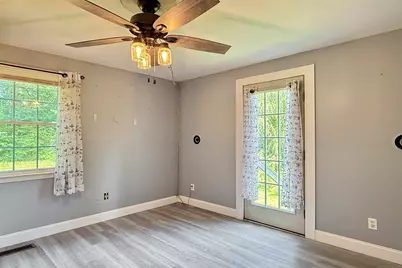 26 Kilmartin Avenue, Bristol, CT 06010 - Photo 16