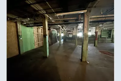 17 North Washington Street, Plainville, CT 06062 - Photo 8