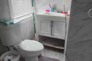 68 Edwin St, Bridgeport, CT 06607 - Photo 12