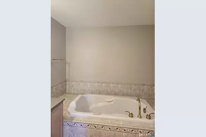 21 Brookview Avenue, Wallingford, CT 06492 - Photo 32