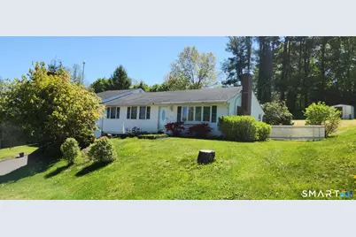 21 Brookview Avenue, Wallingford, CT 06492 - Photo 2