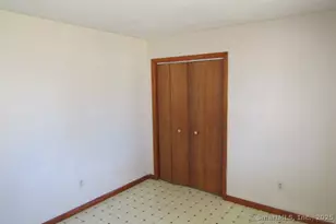 214 Burnsford Ave, Bridgeport, CT 06606 - Photo 20