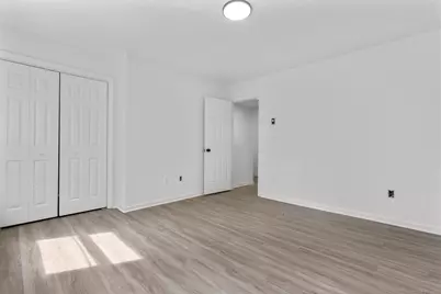 333 Hillside Avenue #APT 10, Torrington, CT 06790 - Photo 16