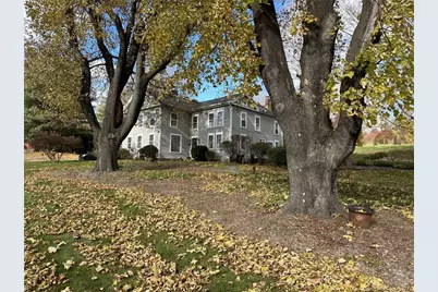 14 Quassuk Road #14, Woodbury, CT 06798 - Photo 2