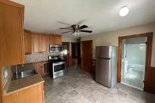 7 McConn Ave, Enfield, CT 06082 - Photo 2