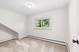 196 Woodrow Ave, Fairfield, CT 06890 - Photo 18