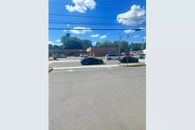 708 Silas Deane Highway, Wethersfield, CT 06109 - Photo 6