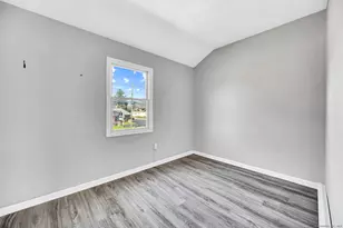 452 East St, Plainville, CT 06062 - Photo 10