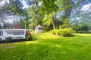 121 Lewis Rd, Trumbull, CT 06611 - Photo 28