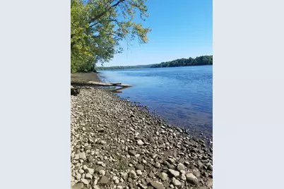 28 & 33 River Road, Cromwell, CT 06416 - Photo 2