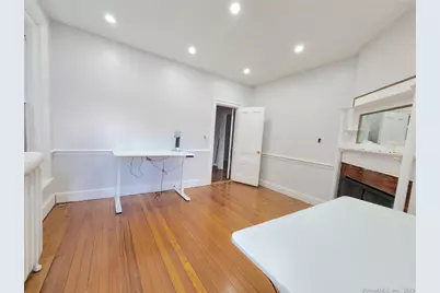 46 Washington Street, Middletown, CT 06457 - Photo 2