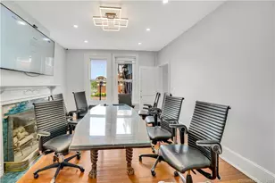 46 Washington St, Middletown, CT 06457 - Photo 1