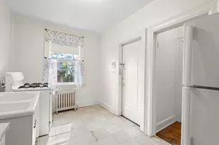 55 Marvel Rd, New Haven, CT 06515 - Photo 14