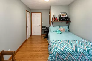 264 Pearl Lake Rd, Waterbury, CT 06706 - Photo 18
