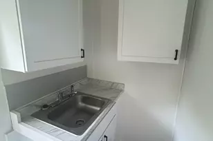 112 High St, Vernon, CT 06066 - Photo 4