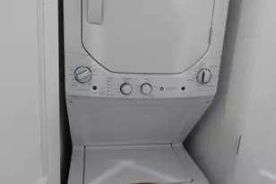 2806 Fairfield Ave, Bridgeport, CT 06605 - Photo 12