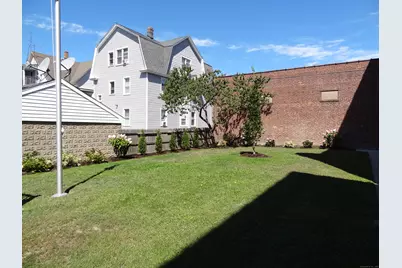 2806 Fairfield Avenue #207, Bridgeport, CT 06605 - Photo 16