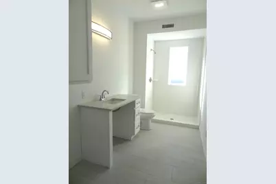 2806 Fairfield Avenue #207, Bridgeport, CT 06605 - Photo 10