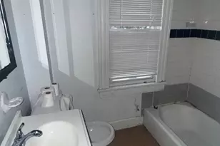 17 Pleasant St, Norwalk, CT 06855 - Photo 6