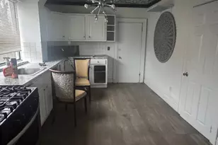 17 Pleasant St, Norwalk, CT 06855 - Photo 8