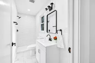 275 Dayton Rd, Trumbull, CT 06611 - Photo 16