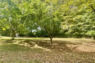 66 Portland Ave, Redding, CT 06896 - Photo 4