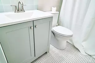 393 Laurel Ave, Bridgeport, CT 06605 - Photo 22