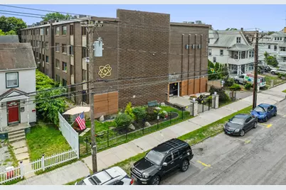 393 Laurel Avenue #APT 415, Bridgeport, CT 06605 - Photo 36