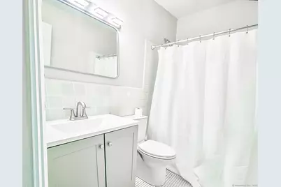 393 Laurel Avenue #APT 415, Bridgeport, CT 06605 - Photo 20