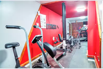 393 Laurel Avenue #APT 415, Bridgeport, CT 06605 - Photo 24