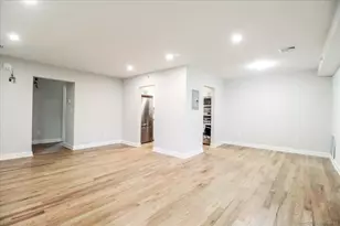 50 Greenhouse Rd, Bridgeport, CT 06606 - Photo 14