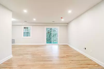50 Greenhouse Road #42C, Bridgeport, CT 06606 - Photo 16