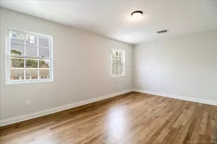 50 Greenhouse Rd, Bridgeport, CT 06606 - Photo 18