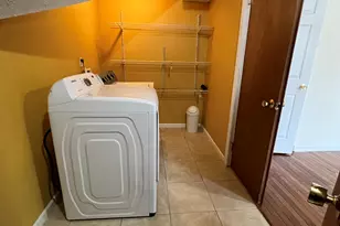 51 South St, Danbury, CT 06810 - Photo 8