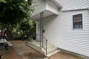 51 South St, Danbury, CT 06810 - Photo 2