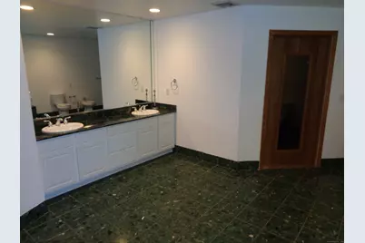 531 Hollow Tree Ridge Road, Darien, CT 06820 - Photo 32