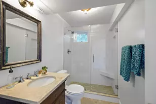 64 Ocean Dr E, Stamford, CT 06902 - Photo 24