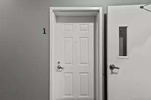 91 Church St, New Haven, CT 06510 - Photo 14