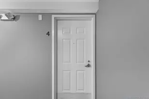 [Address not provided], New Haven, CT 06510 - Photo 18