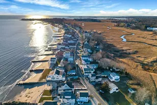 176 Shore Rd, Clinton, CT 06413 - Photo 1