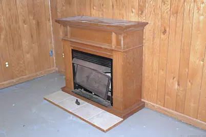 17 Guilford Court, East Haven, CT 06512 - Photo 16